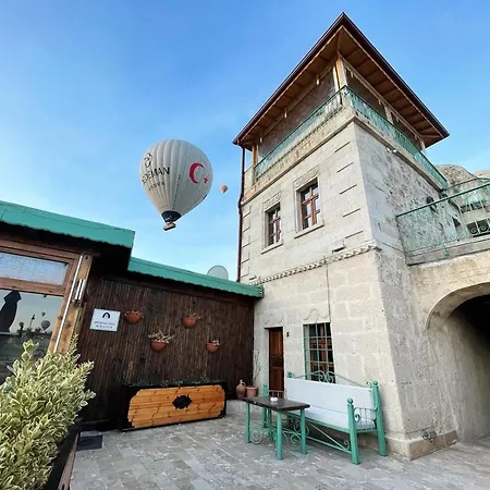 Pensjonat Gedik Cave 4*