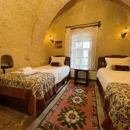 게디크 케이브 게스트하우스