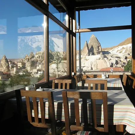 게디크 케이브 게스트하우스