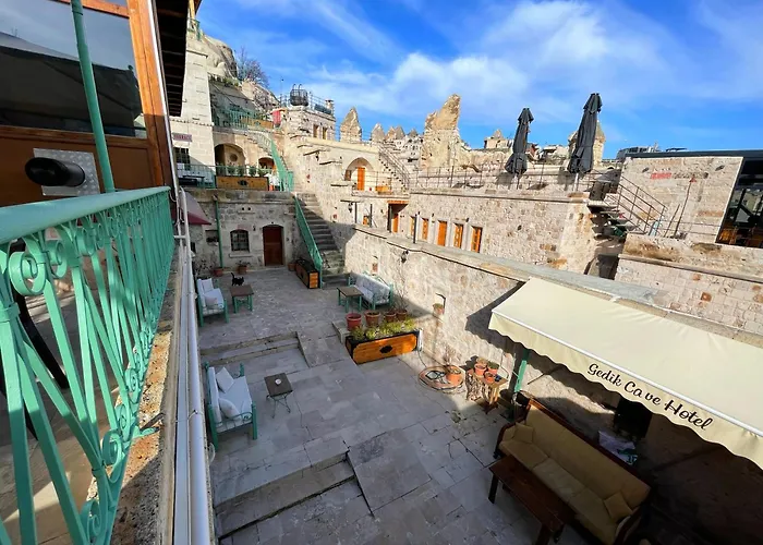 Πανσιόν Gedik Cave