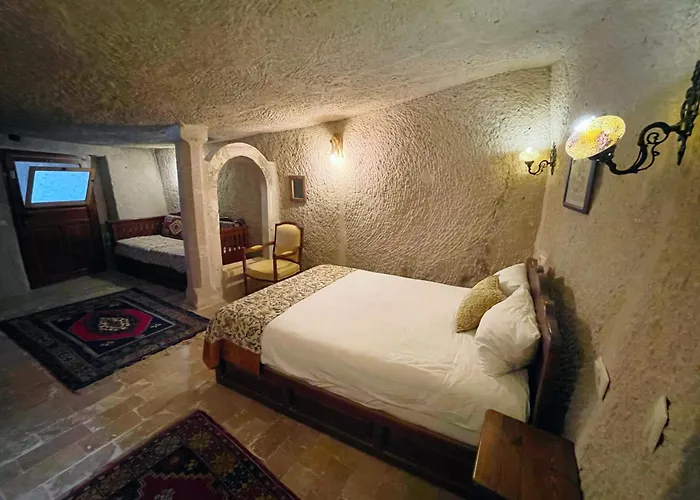 Gedik Cave 4*